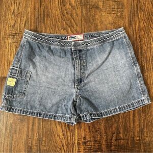 Old Navy size 10 Vintage 90s Women’s Denim Shorts with Velcro button and pocket